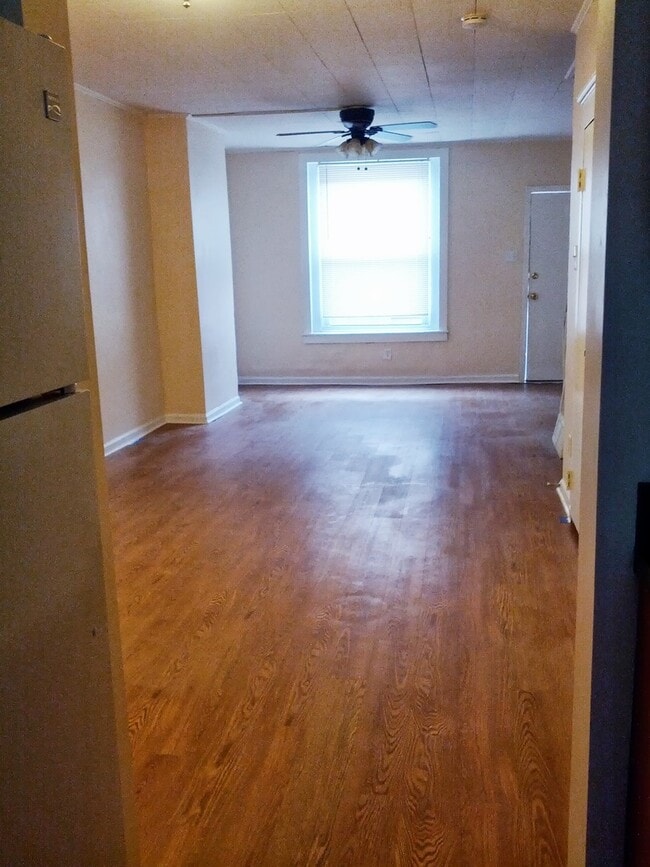 Photo - 2049 S Croskey Street House