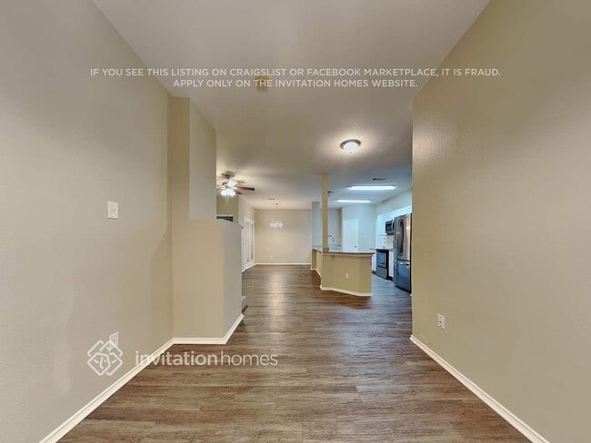 Foto del edificio - 6717 Flamewood Dr