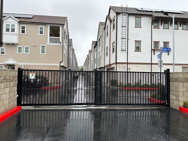 Foto del edificio - 8315 N Peyton Way