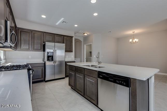 Foto del edificio - 41236 W Jenna Ln