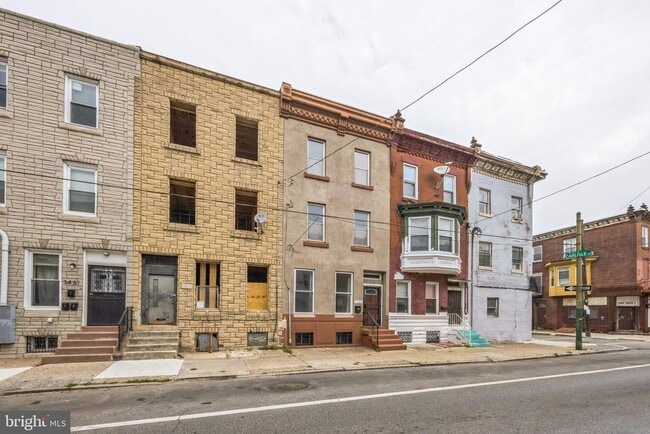Building Photo - 1427 Tasker St