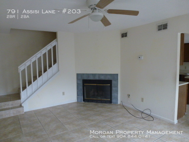 Building Photo - 791 Assisi Ln