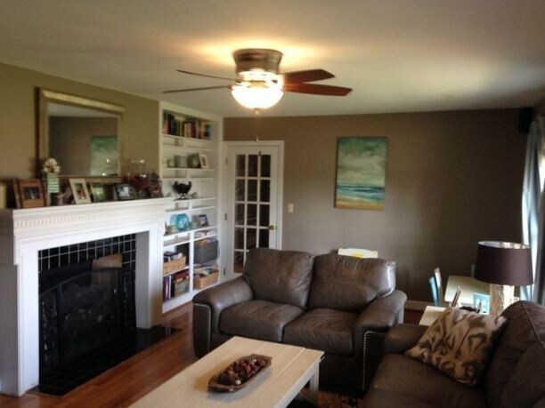 Building Photo - 2040 1st Ave