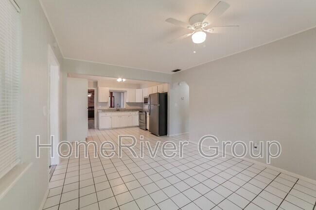 Foto del edificio - 1241 61st Ave N