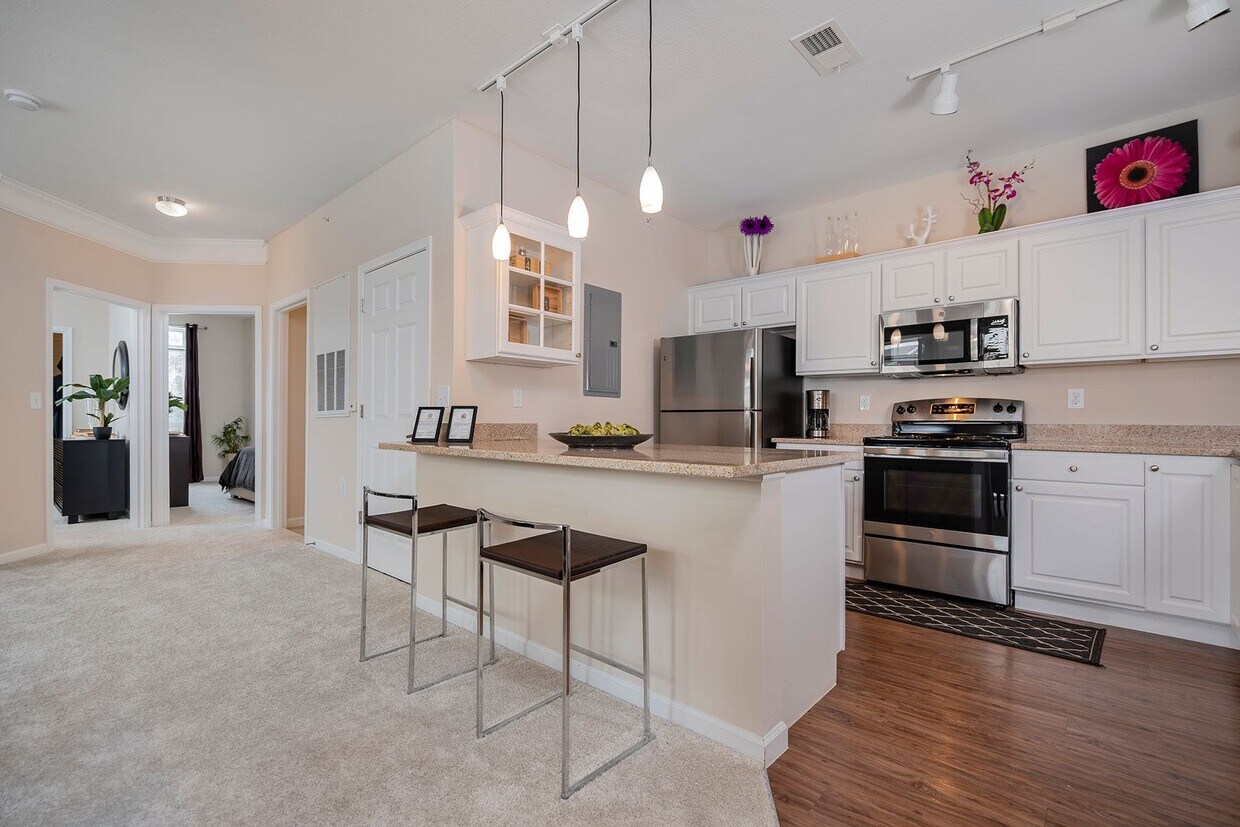 Arlington Park 3280 Mill Run Dr Hilliard, OH