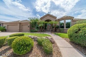 Foto principal - 12077 E Laurel Ln