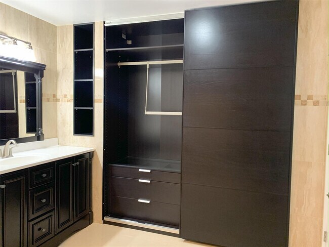 Foto del edificio - 3800 S Ocean Dr