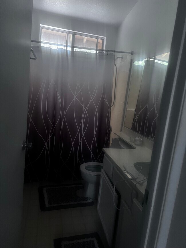 Foto del edificio - 39774 Knollridge Dr