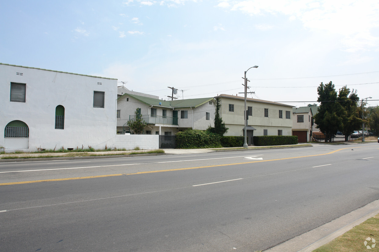 Foto del edificio - 246 S Commonwealth Ave