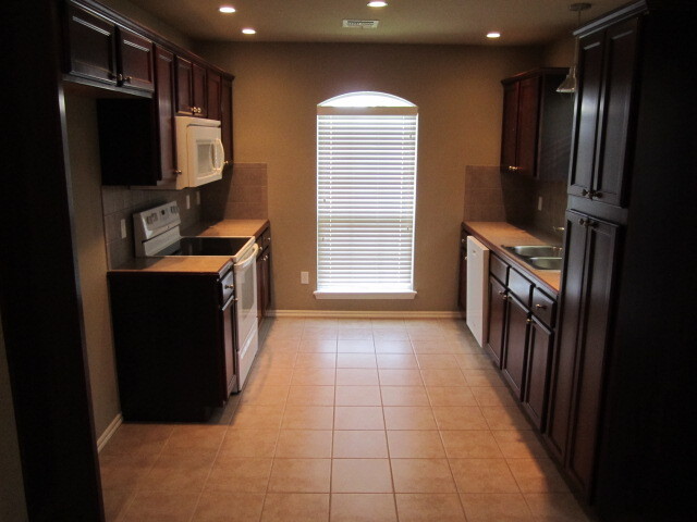 Foto del edificio - 12312 SW 9th Terrace