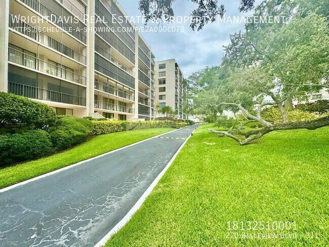 Foto del edificio - 220 Belleview Blvd