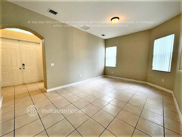 Foto del edificio - 8865 NW 178th St