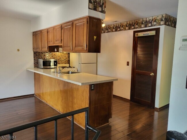 Building Photo - 1 Red Lodge Dr