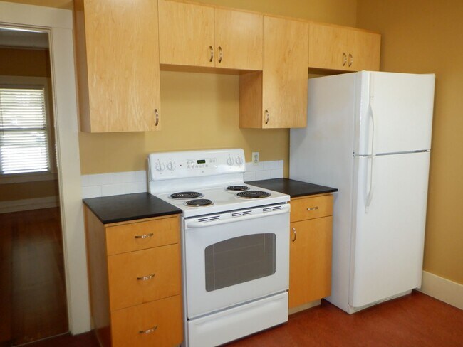 Foto del edificio - Historic Downtown Bend 1 Bed/1 Bath - NW G...
