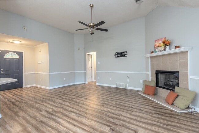 Foto del edificio - 3418 Broadway St