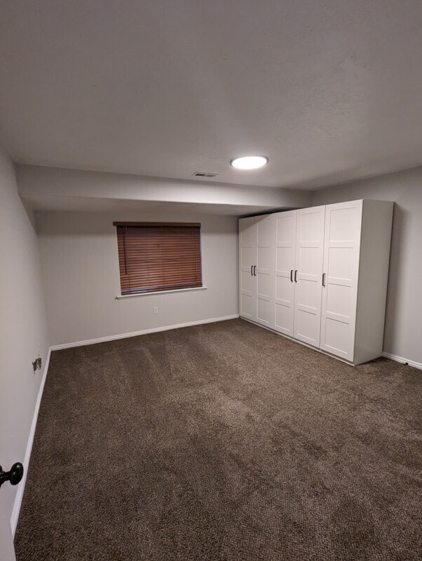 Building Photo - 3391 E Heyward Ct