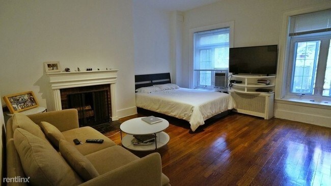Foto del edificio - 21 E 9th St