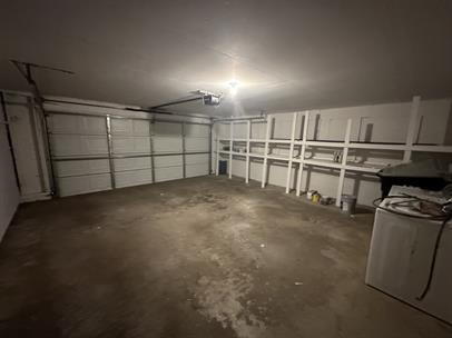 Foto del edificio - "Charming Anoka Retreat: 3-Bedroom Home with Finished Basement & Large Yard with Fence!"