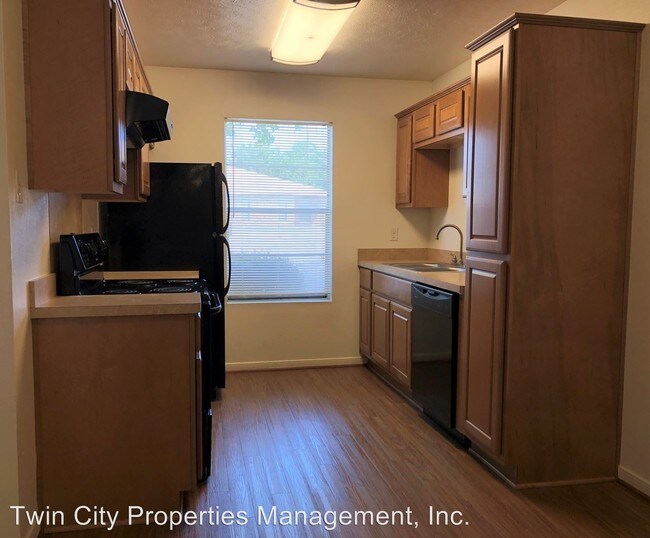 Building Photo - 3607 Mahan St