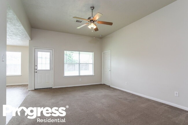 Building Photo - 28810 Comal River Ct