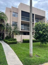 Building Photo - 10525 SW 112th Ave