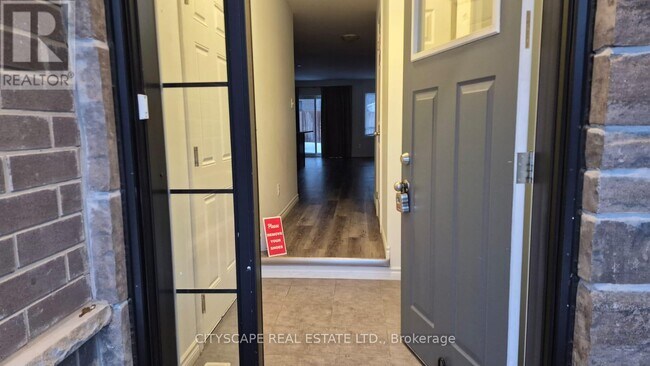 Photo du bâtiment - 21 Woodedge Cir