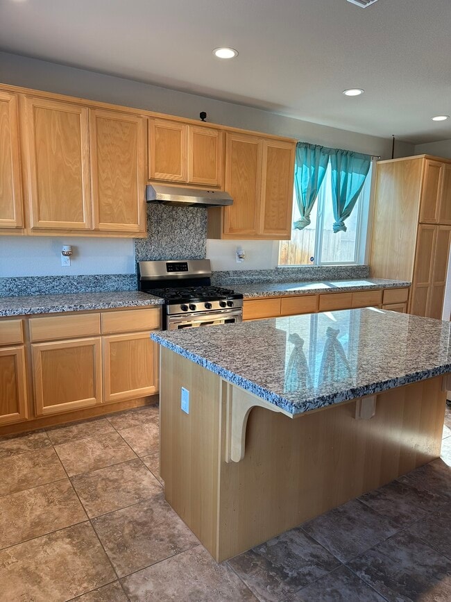 Cocina1 - 814 Bogdanich Pky