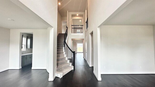 Building Photo - 743 Corbin Crst Trl