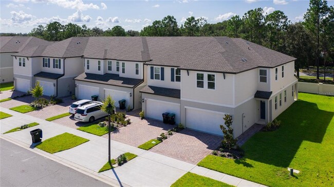 Building Photo - 15073 Willow Arbor Cir