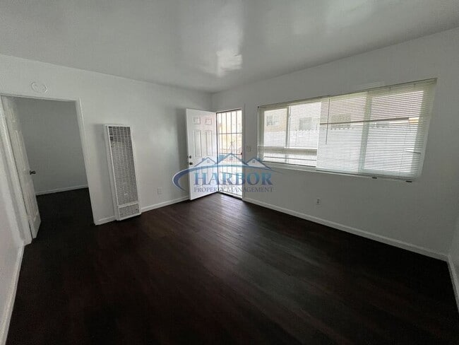 Building Photo - 5981 Lime Ave