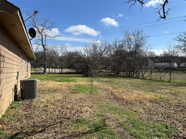 Foto del edificio - 3750 Burleson Retta Rd