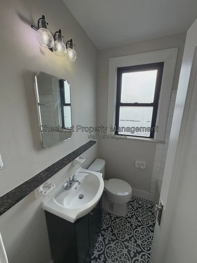 Interior Photo - Parkleigh