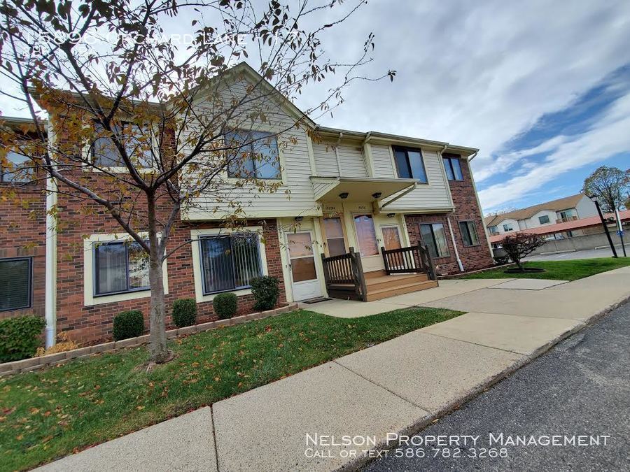 15896 Orchard Ln Unit 17, Roseville, MI 48066 Condo for Rent in Roseville, MI