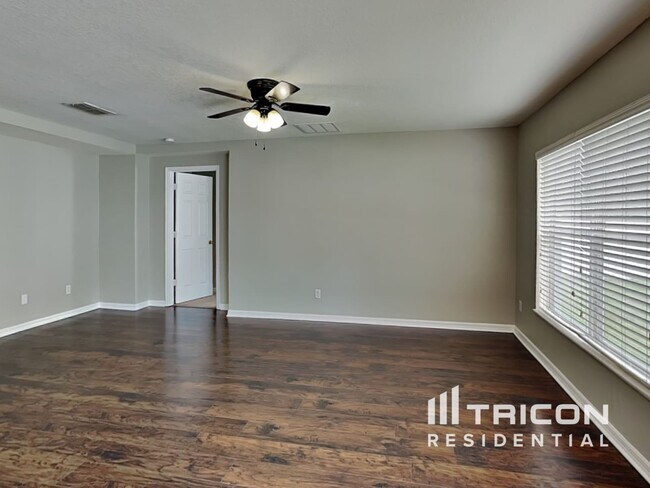 Building Photo - 3165 Kearns Road Mulberry FL