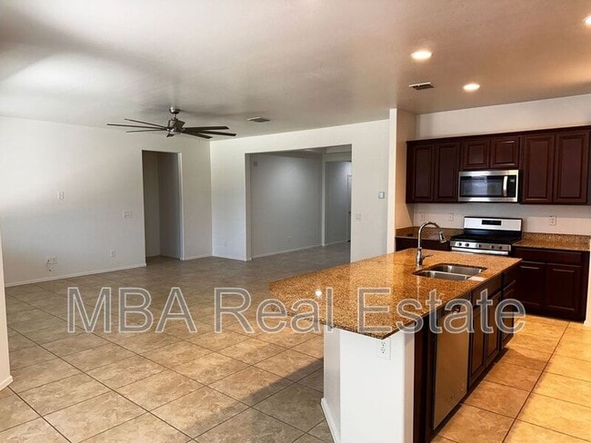 Foto del edificio - 2075 Angelo Way