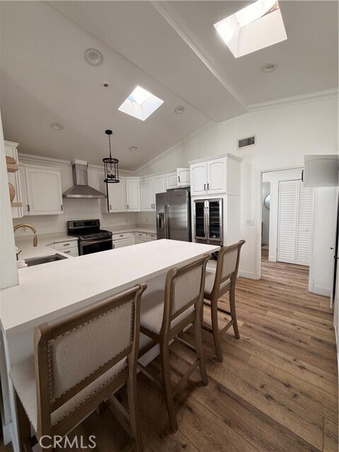 Building Photo - 3221 E Curry St