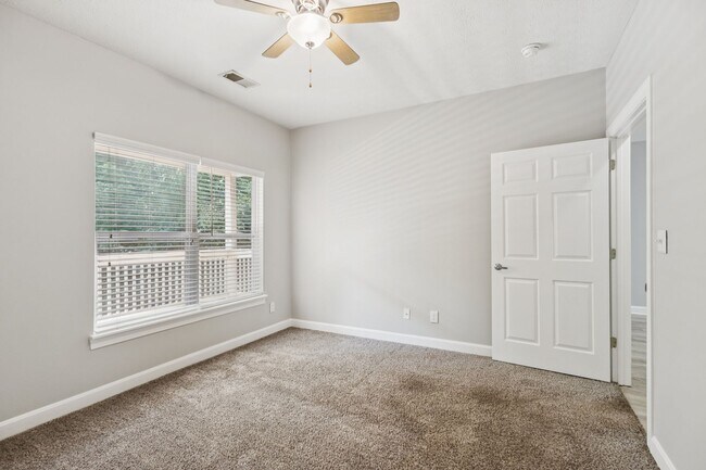 Interior Photo - Aspenwood Apartments