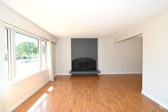 Building Photo - 1362 Aleza Crescent