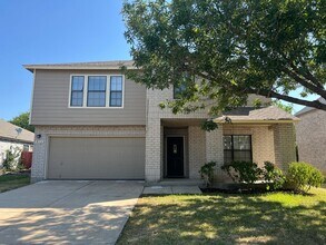 Building Photo - 812 Willow Crossing