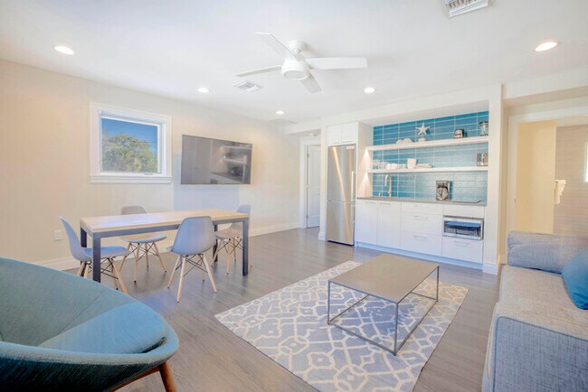 Building Photo - 1BR- 603