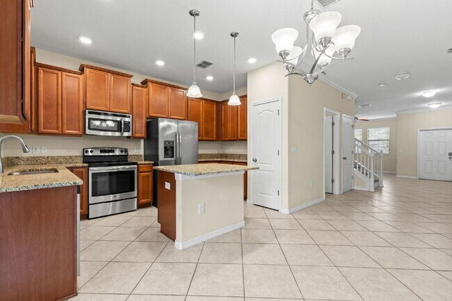 Foto del edificio - LIKE NEW Town Home For Rent in Wesley Chapel!