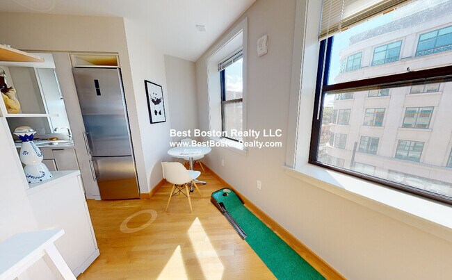 Foto del edificio - 115 Mt Auburn St