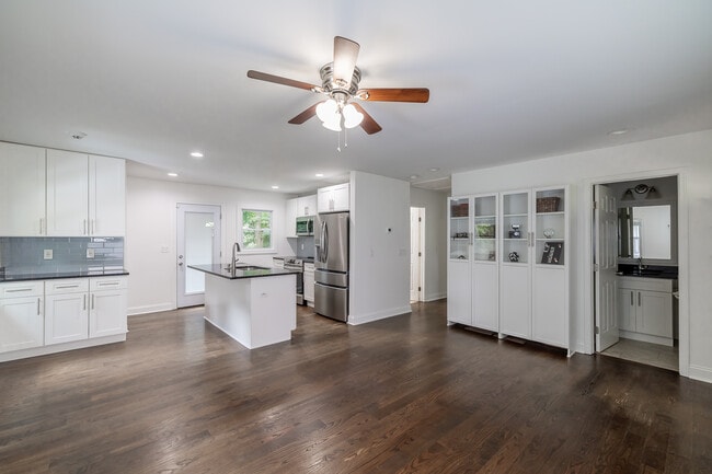 Photo - 2065 W Flat Shoals Terrace House