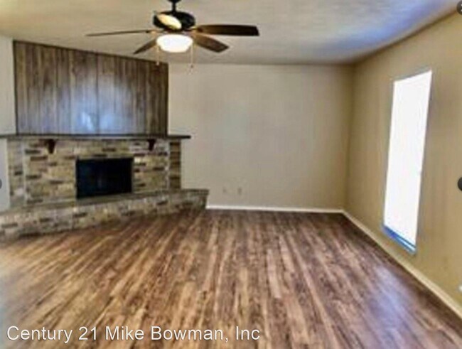 Foto del edificio - 3 br, 2 bath House - 7533 Parkwood Lane