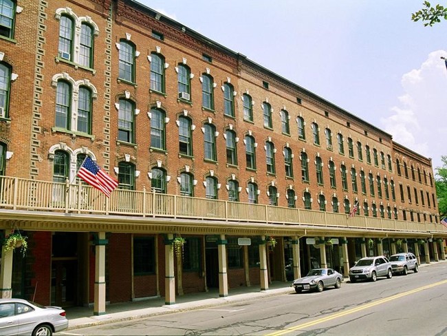 Foto del edificio - Foster Block