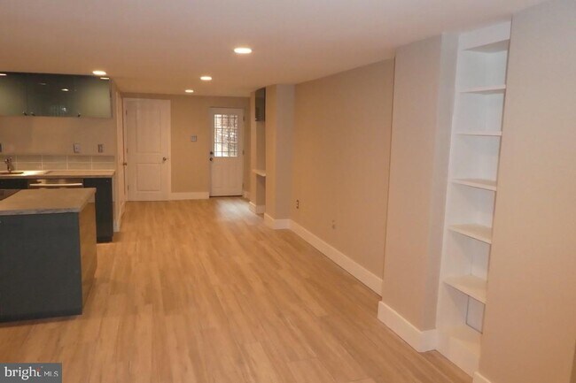 Foto del edificio - 610 9th St NE