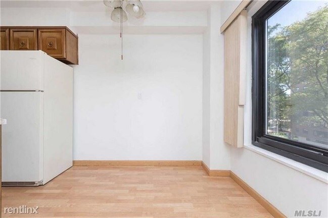Building Photo - 2 br, 1 bath - 3365 14th St
