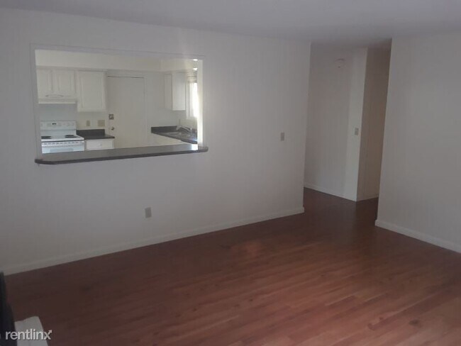 Foto del edificio - 3 br, 2 bath House - 29 Stasia Drive