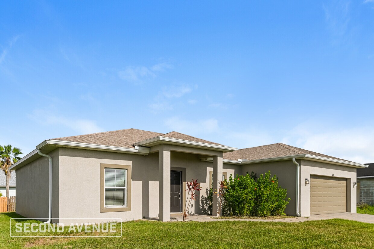 Foto principal - 1018 NW 8th Pl