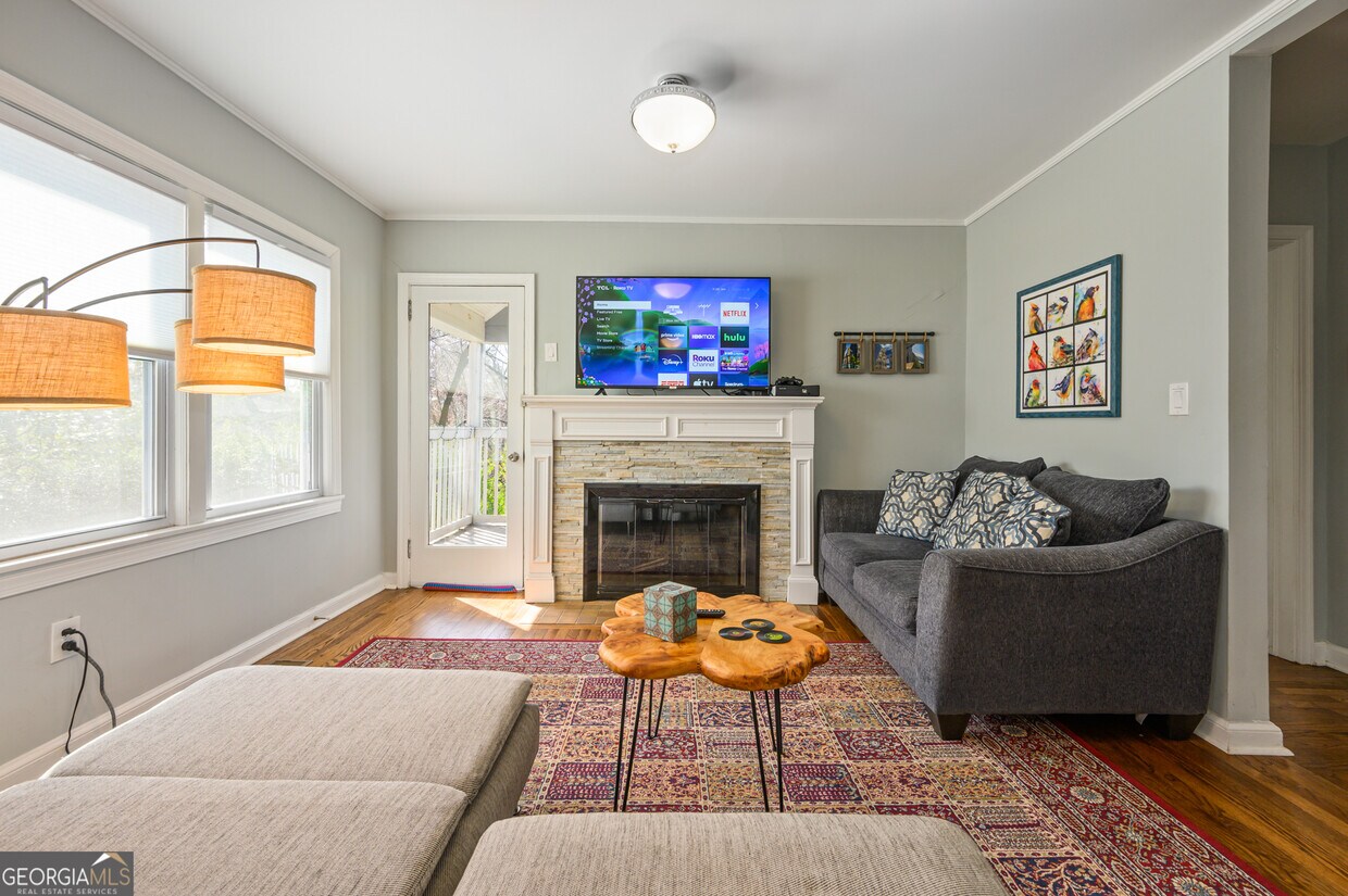 Foto principal - 3265 N Fulton Ave